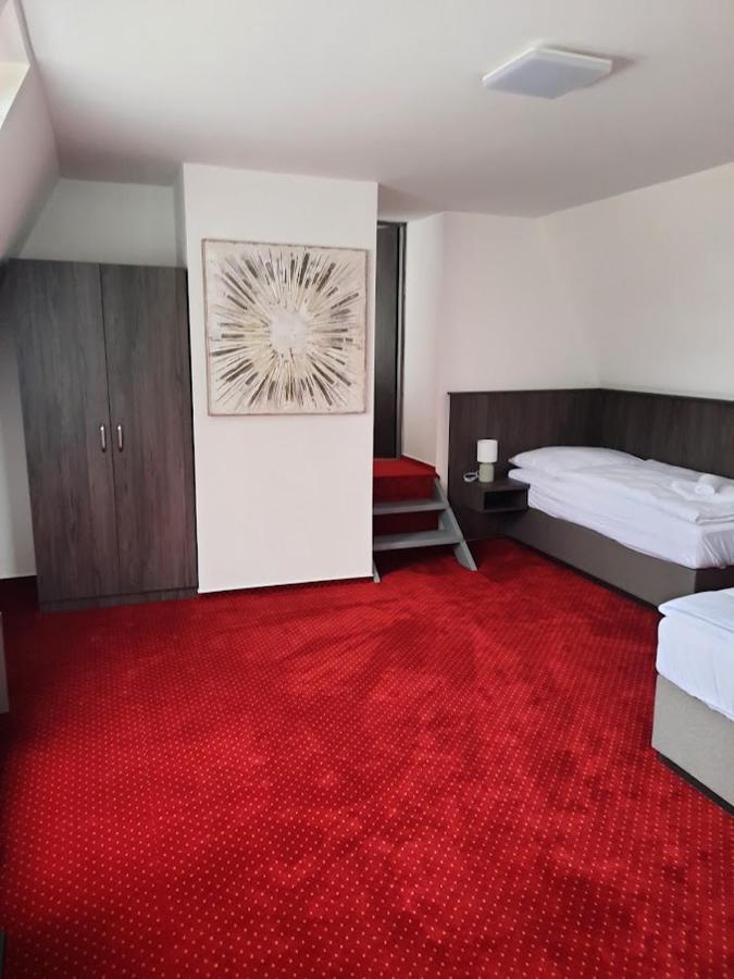 Hotel Orka Moravská Třebová Kültér fotó