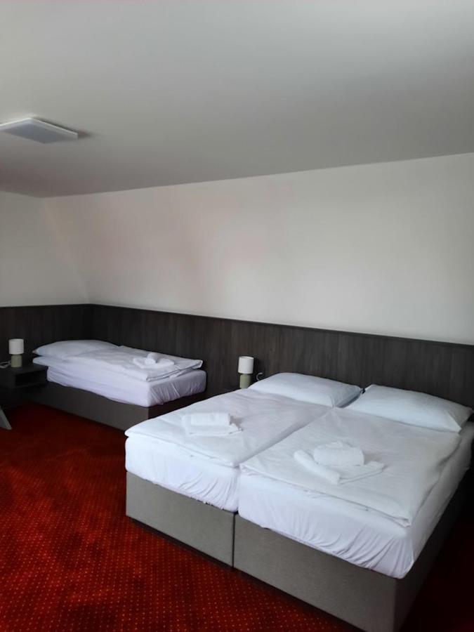 Hotel Orka Moravská Třebová Kültér fotó