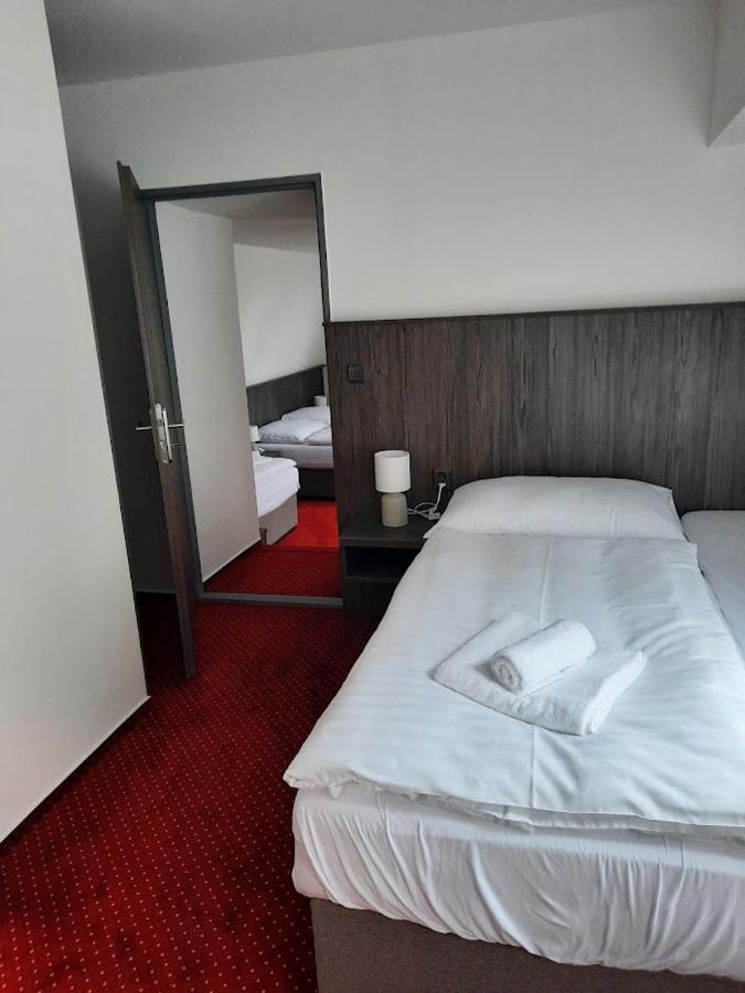 Hotel Orka Moravská Třebová Kültér fotó