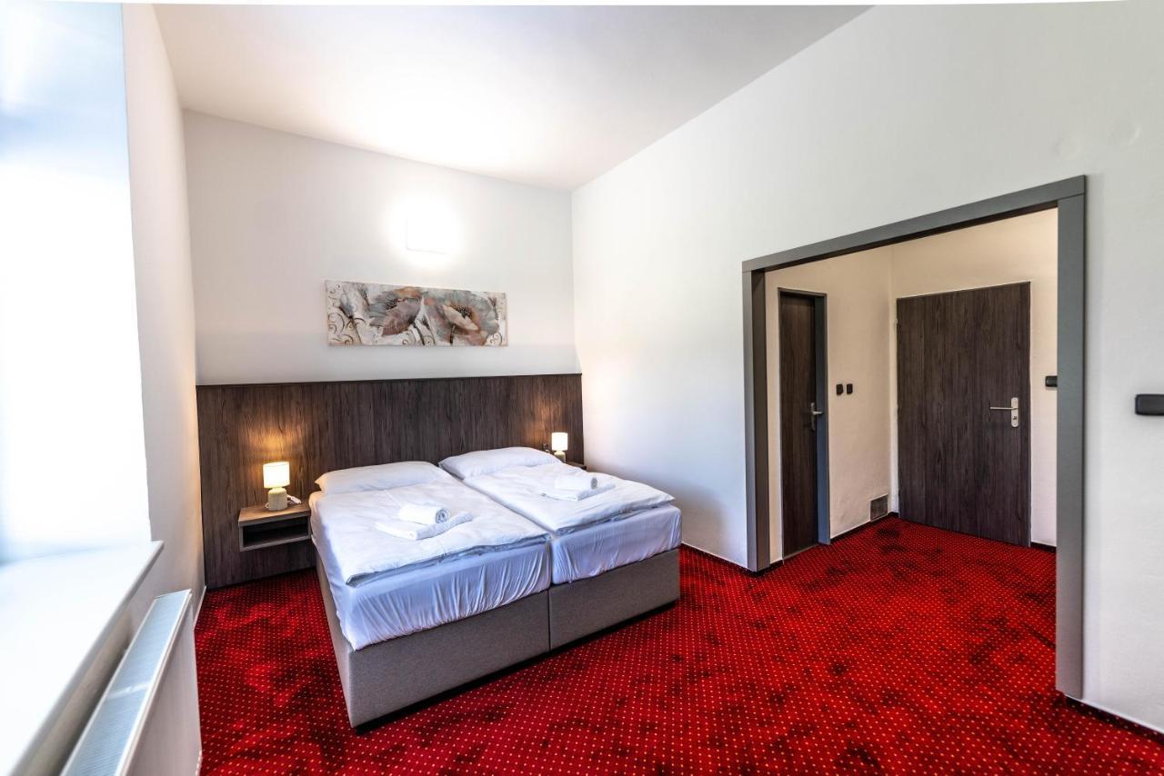 Hotel Orka Moravská Třebová Kültér fotó