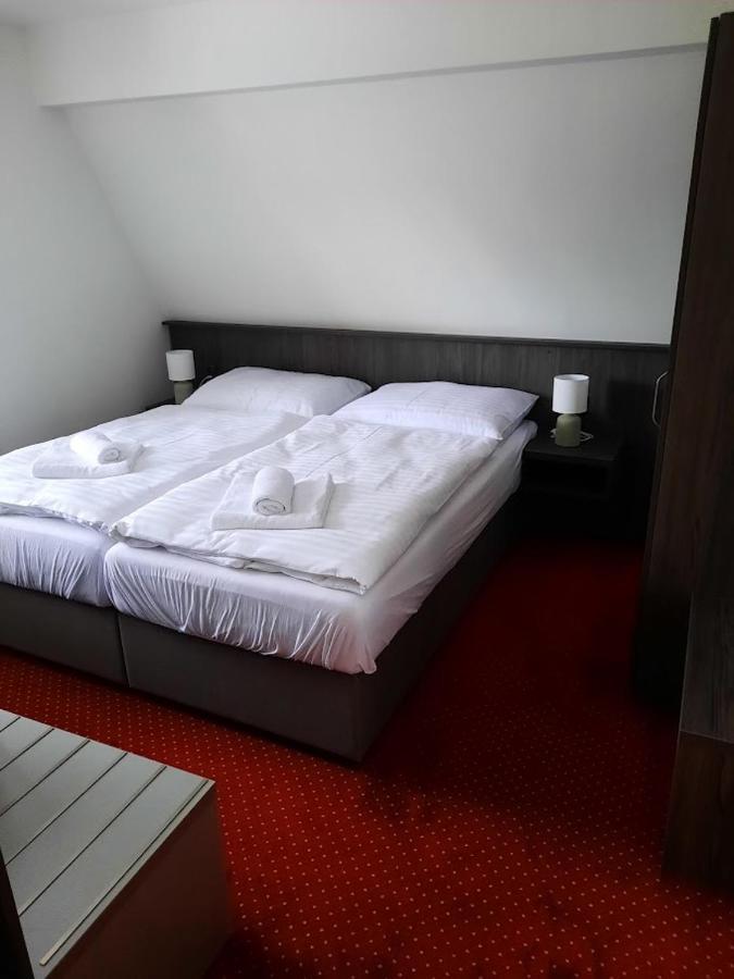 Hotel Orka Moravská Třebová Kültér fotó