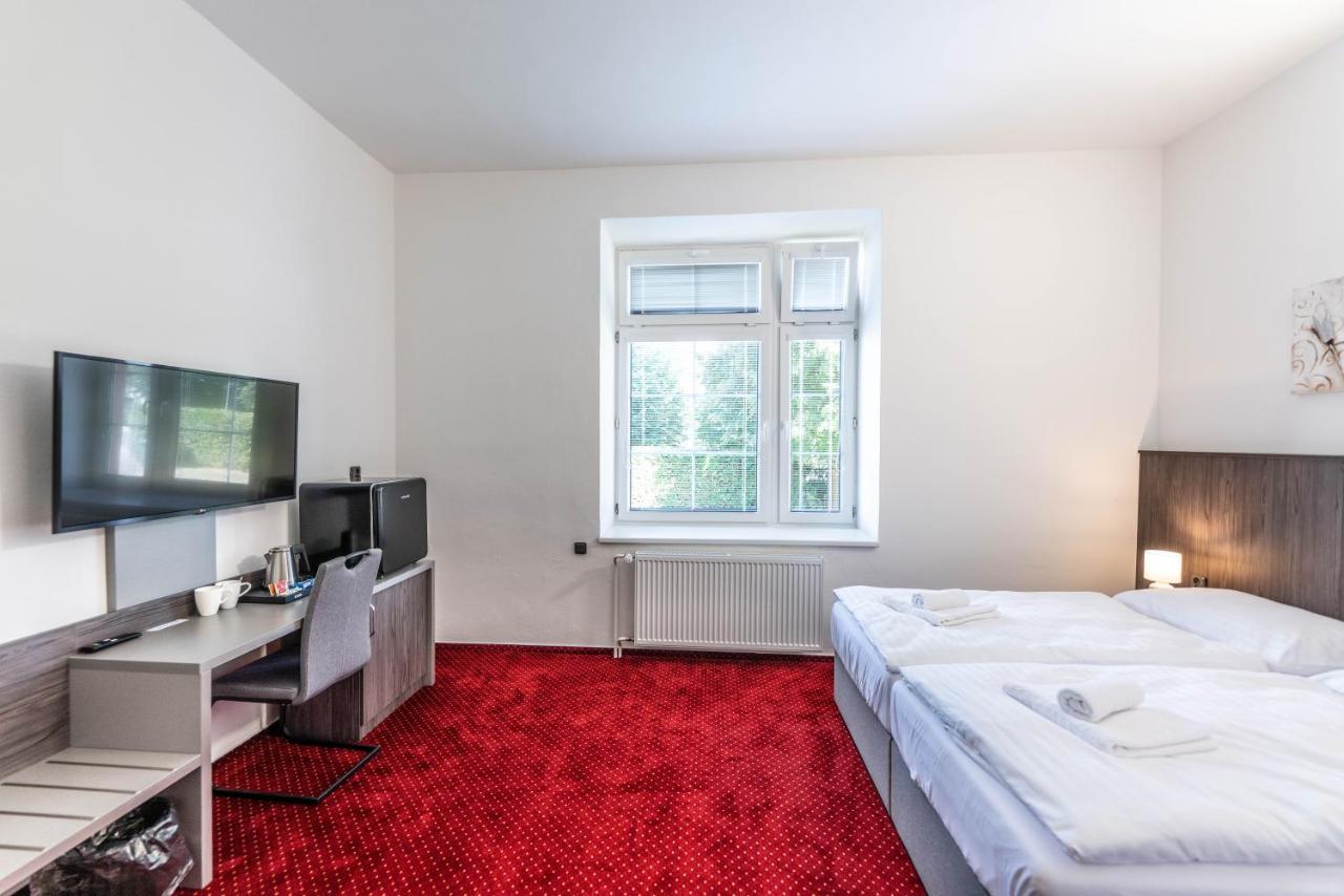 Hotel Orka Moravská Třebová Kültér fotó