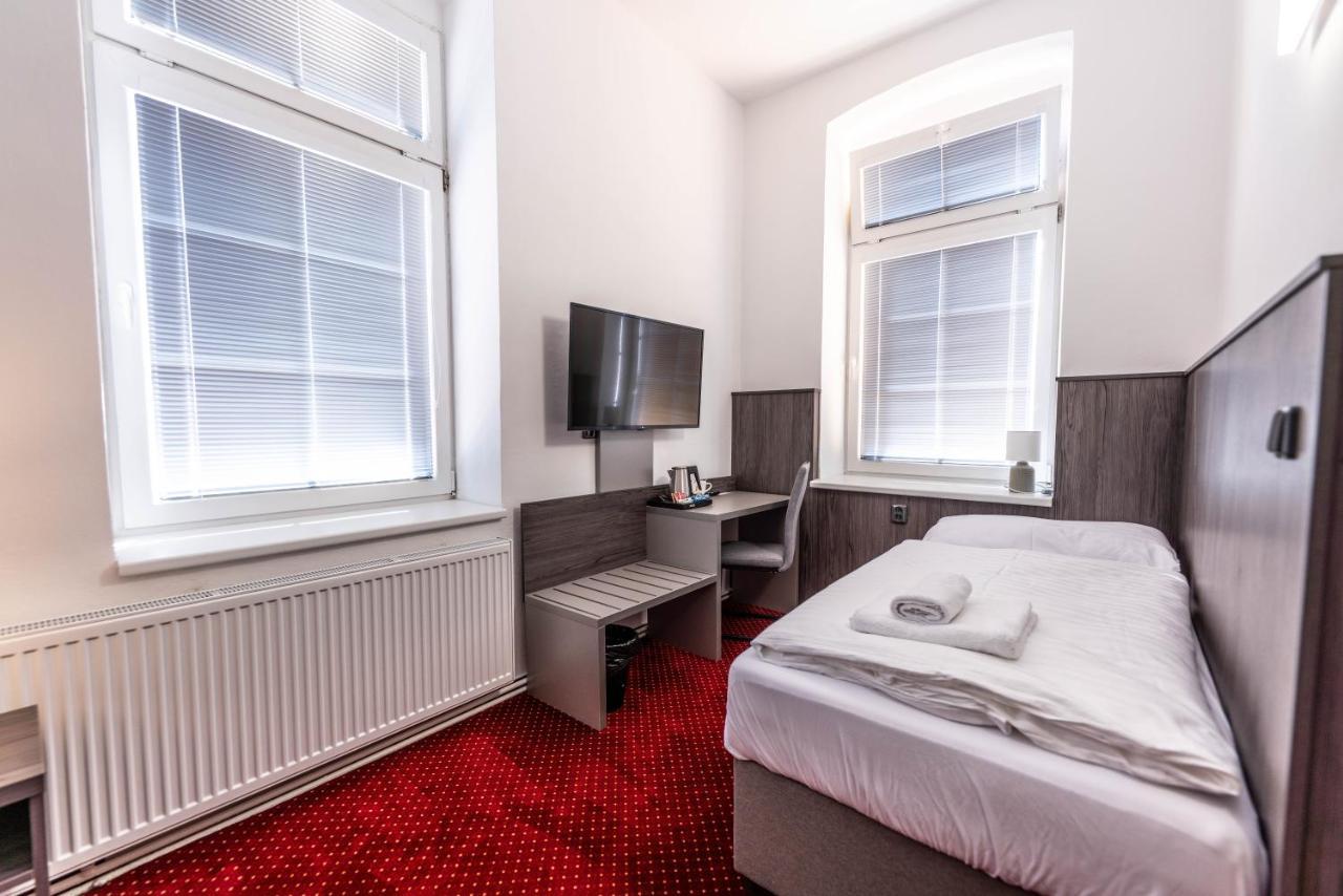 Hotel Orka Moravská Třebová Kültér fotó